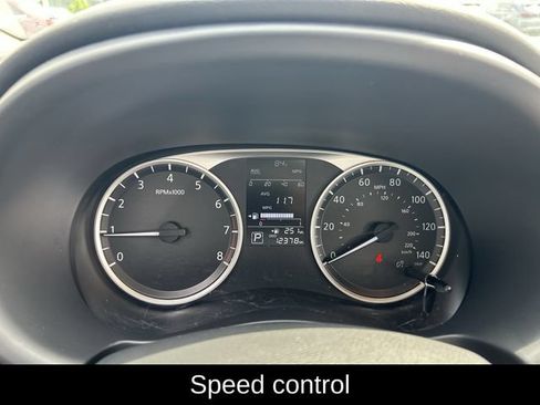 Used 2025 Nissan Kicks Play S FWD image 11