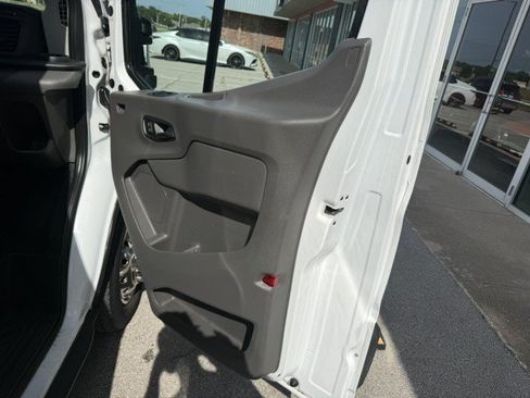 Used 2022 Ford Transit 350 RWD image 23