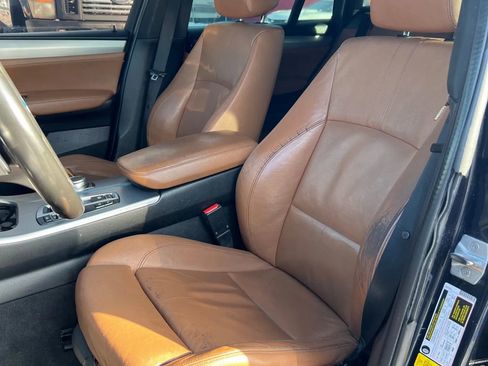 Used 2018 BMW X4 M40i image 8