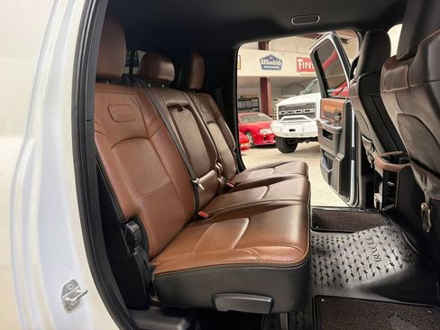 Used 2022 RAM 3500 Limited AWD/4WD image 44