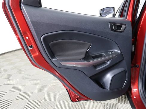 Used 2020 Ford EcoSport SE image 22