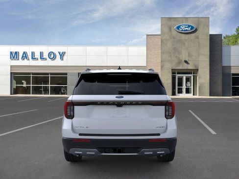 New 2026 Ford Explorer Active w/ Active Comfort Package AWD/4WD image 7