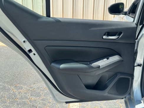 Used 2021 Nissan Altima 2.5 S FWD image 35