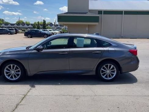 Used 2021 Honda Accord LX image 5