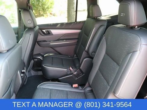 New 2026 Buick Enclave Sport Touring w/ Power Package image 18