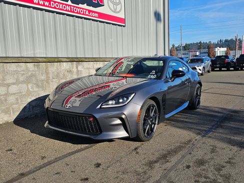 New 2026 Toyota GR86 Premium image 2