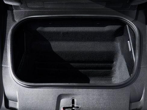 Used 2024 Porsche 911 Targa 4S w/ Premium Package image 16