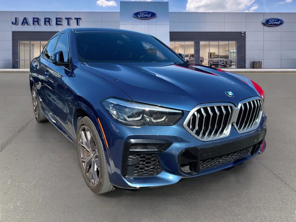 Used 2022 BMW X6 xDrive40i w/ M Sport Package AWD/4WD image 1