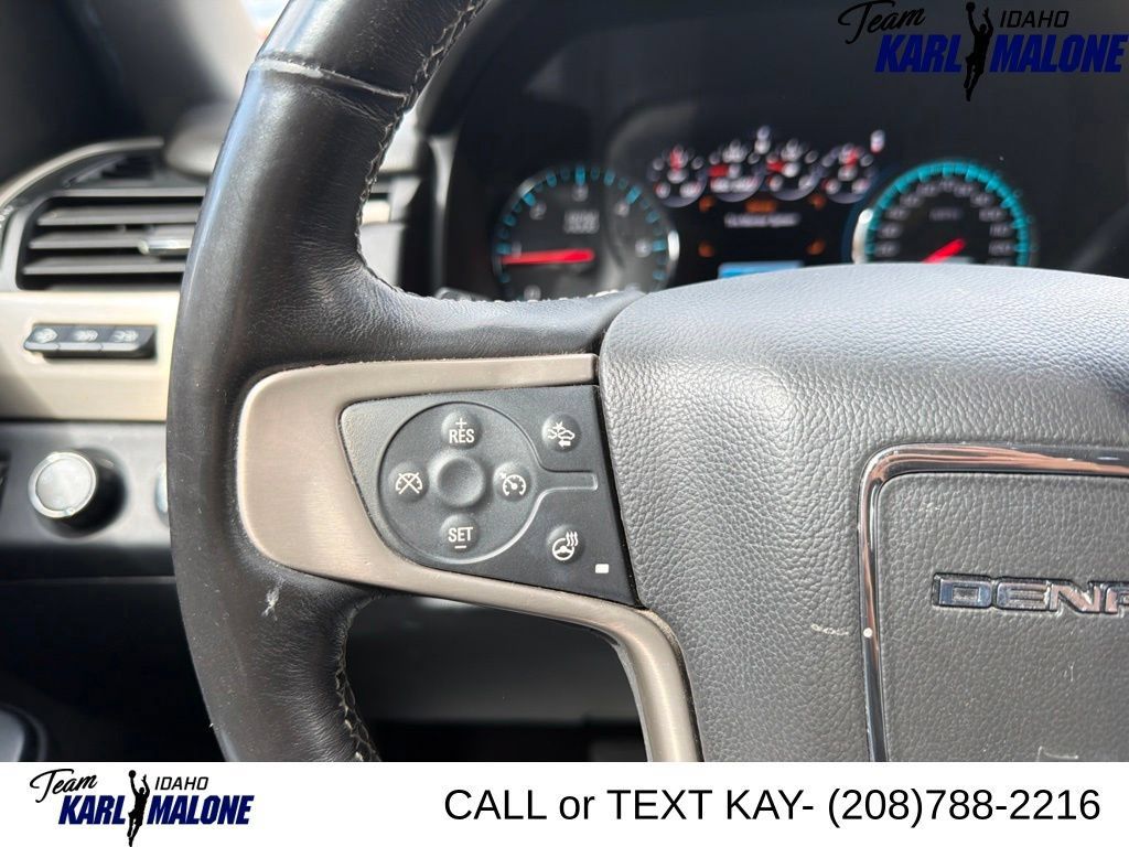 Used 2017 GMC Yukon XL Denali w/ Open Road Package AWD/4WD image 45