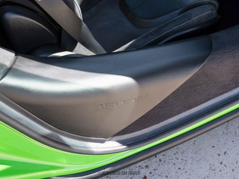 Used 2018 McLaren 570S Spider image 60