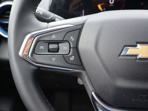 Used 2024 Chevrolet Trax LT w/ Driver Confidence Package FWD image 7