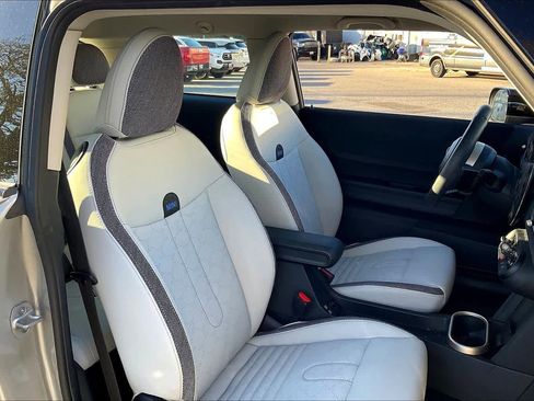 Certified 2025 MINI Cooper S image 8