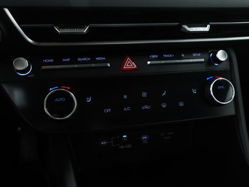 Certified 2025 Hyundai Sonata SEL image 20