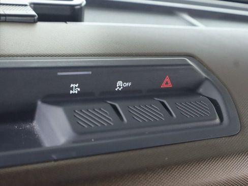 Used 2021 Ford Bronco Outer Banks AWD/4WD image 16