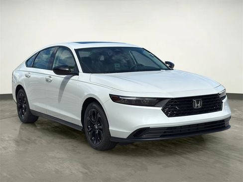 New 2025 Honda Accord SE image 15