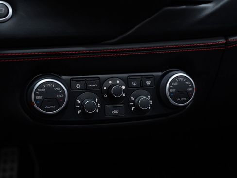 Used 2018 Ferrari 488 Spider image 56