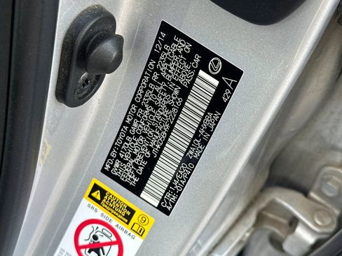 Used 2015 Lexus CT 200h image 39