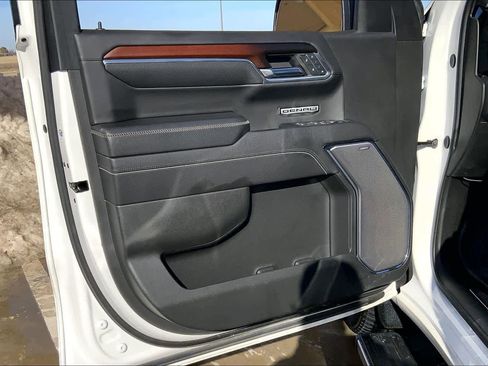 Used 2024 GMC Sierra 1500 Denali image 22