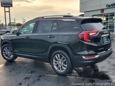 Certified 2023 GMC Terrain SLT w/ LPO, Floor Liner Package FWD image 9