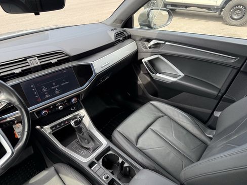 Used 2021 Audi Q3 2.0T Premium image 14