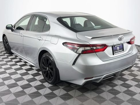 Used 2024 Toyota Camry SE FWD image 9