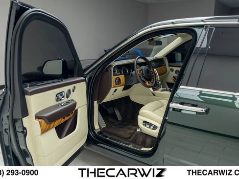 Used 2019 Rolls-Royce Cullinan AWD/4WD image 28