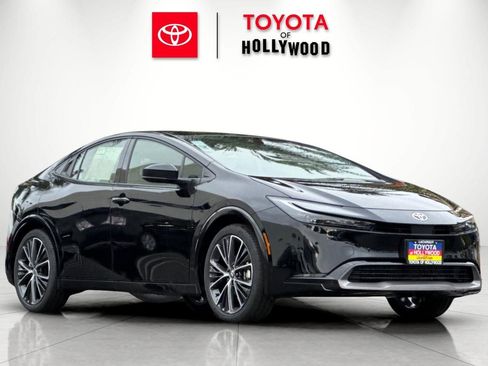 New 2026 Toyota Prius XLE image 2