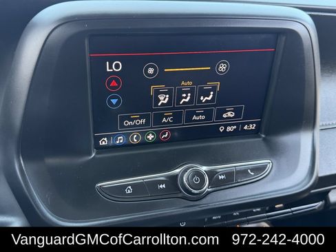 Used 2022 Chevrolet Camaro LT RWD image 21