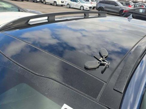 Used 2024 Kia Sorento SX image 19