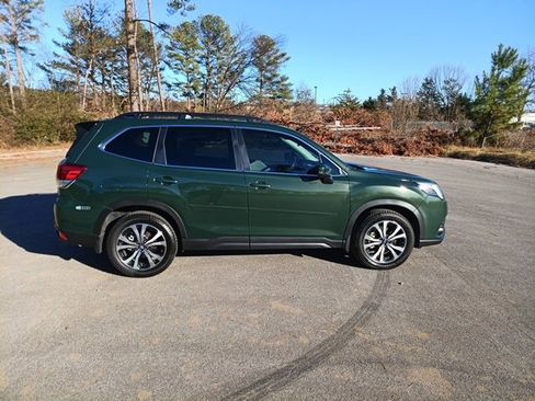 Used 2024 Subaru Forester Limited image 6