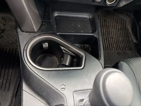 Used 2018 Toyota RAV4 LE w/ All Weather Liner Package image 18