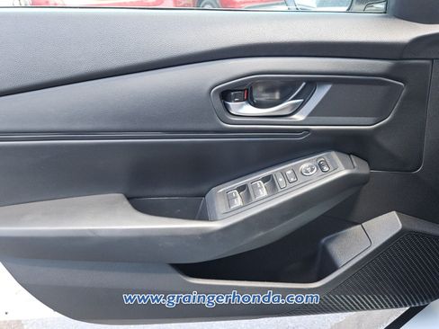 Used 2024 Honda Accord EX image 23