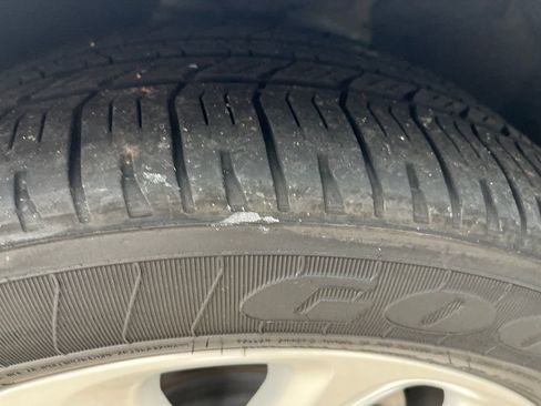 Used 2016 Buick LaCrosse Leather w/ Experience Buick Package image 29