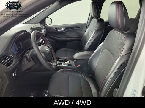 Used 2023 Ford Escape ST-Line w/ Tech Pack #1 image 13