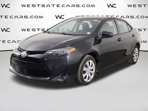 Used 2017 Toyota Corolla LE w/ Carpet Mat Package (TMS) FWD image 1