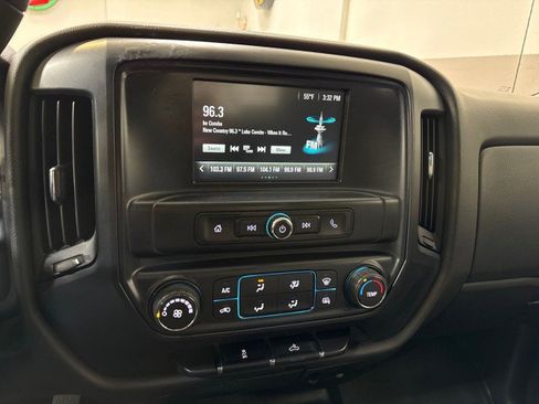 Used 2019 Chevrolet Silverado 2500 W/T w/ WT Convenience Package image 24
