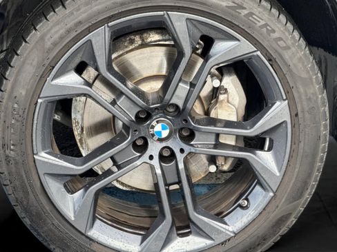 Used 2019 BMW X5 xDrive40i w/ Premium Package image 27