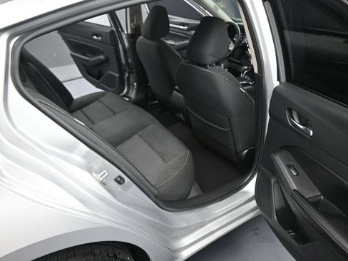 Used 2022 Nissan Altima 2.5 SV AWD/4WD image 43