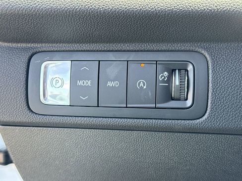 New 2026 Chevrolet Traverse Z71 w/ Enhanced Driving Package AWD/4WD image 18