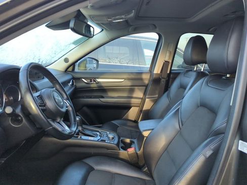 Used 2019 MAZDA CX-5 Touring image 6