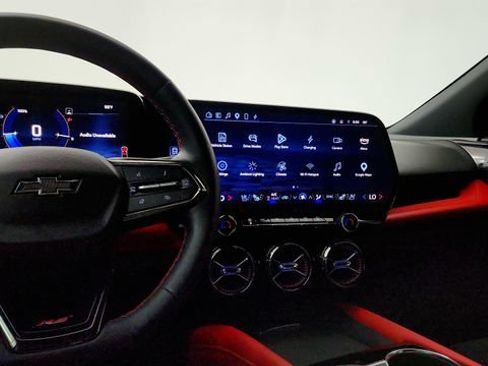 Used 2024 Chevrolet Blazer EV RS RWD image 65