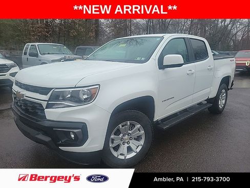 Used 2022 Chevrolet Colorado LT w/ Safety Package image 1