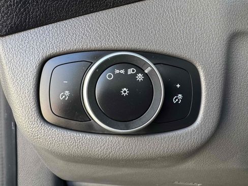 Used 2021 Ford Transit Connect XL image 24