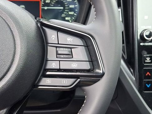 Used 2025 Subaru Forester Premium image 21