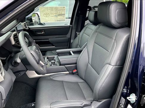New 2025 Toyota Tundra Limited image 9