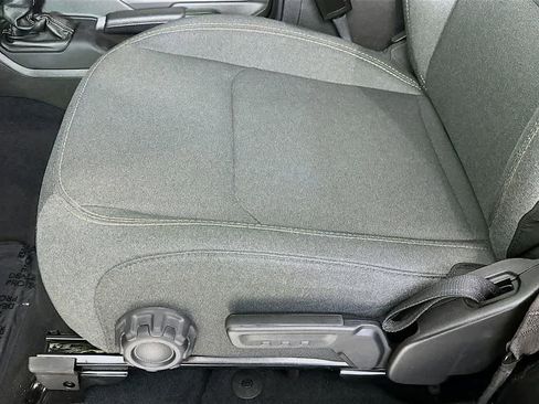 Used 2024 Jeep Wrangler Sport S image 28