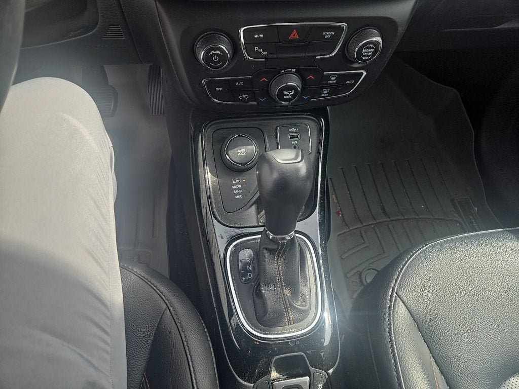 Used 2019 Jeep Compass Limited w/ Safety & Security Group AWD/4WD image 8