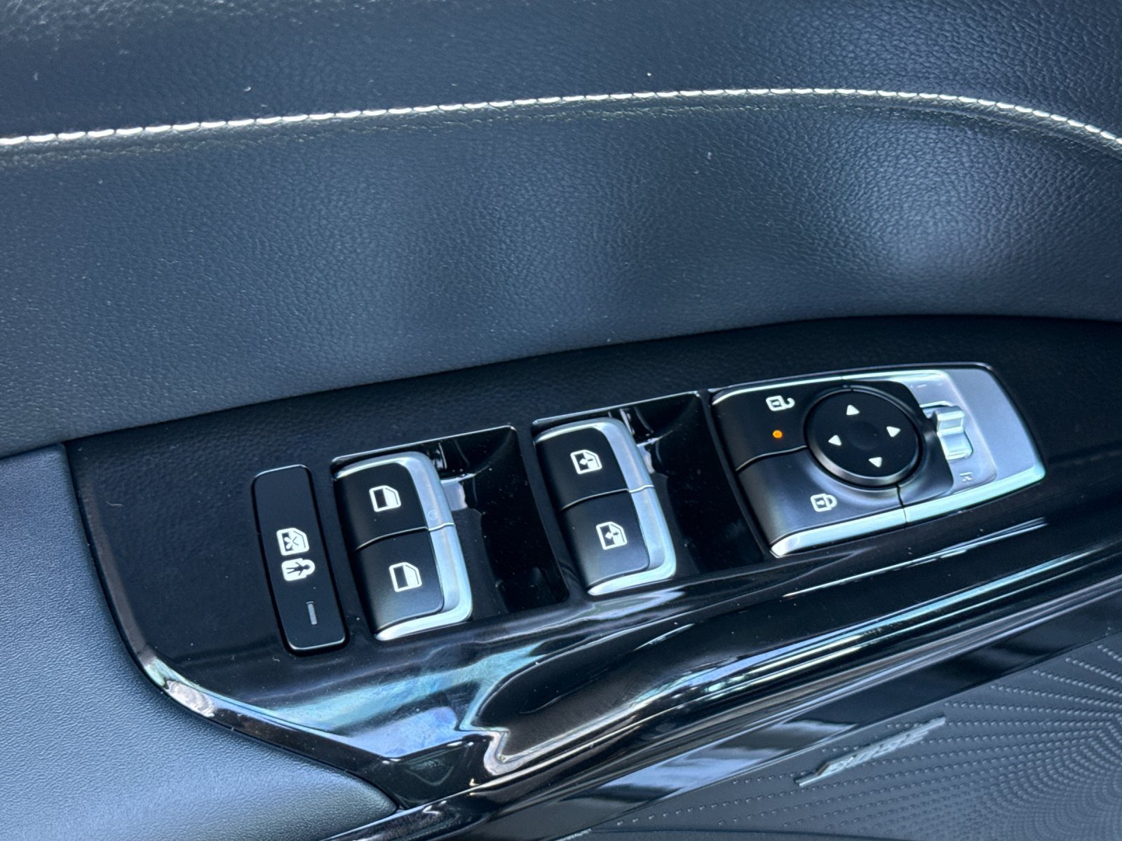 New 2026 Kia K5 GT-Line w/ GT-Line Premium Package FWD image 11