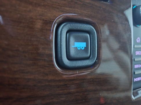 Used 2020 GMC Savana 2500 Extended w/ Enhanced Convenience Package image 34