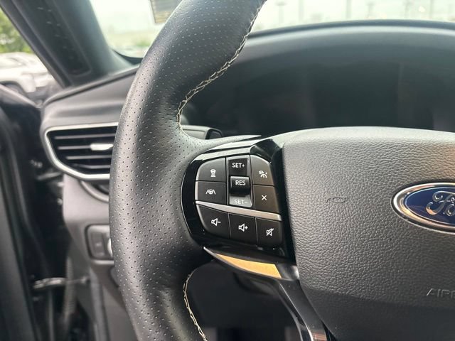 Used 2022 Ford Explorer ST w/ Equipment Group 401A AWD/4WD image 32